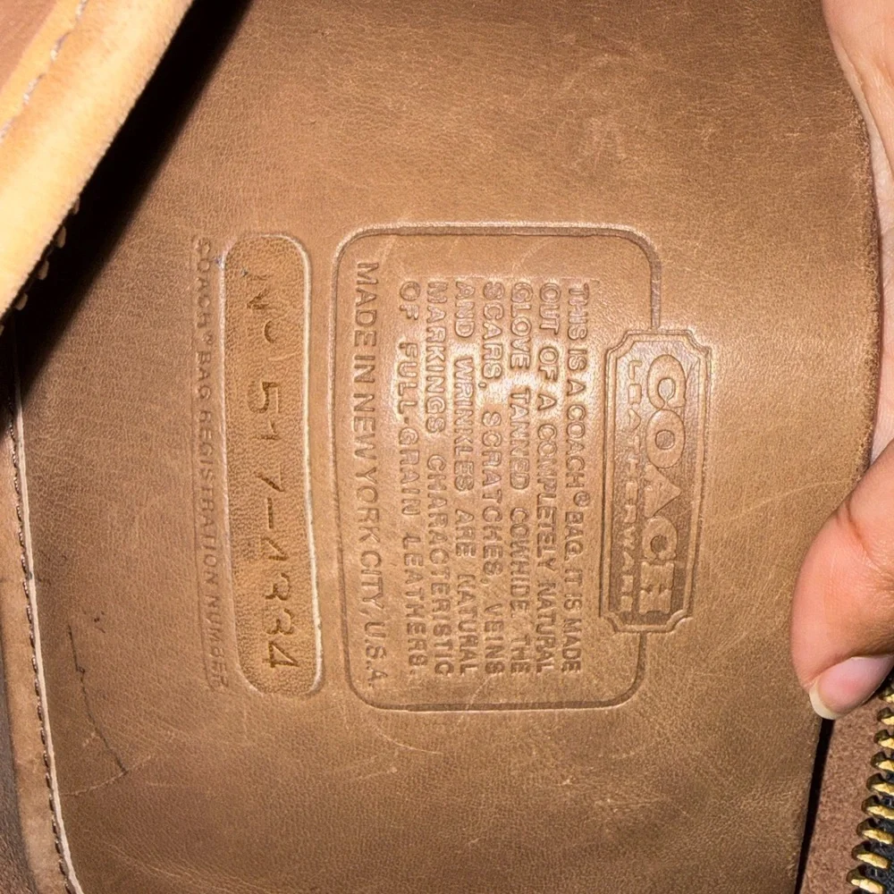 Vintage Coach Leatherwear Tan Briefcase - Picture 6 of 15